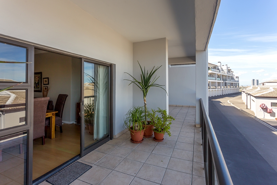 2 Bedroom Property for Sale in Big Bay Western Cape